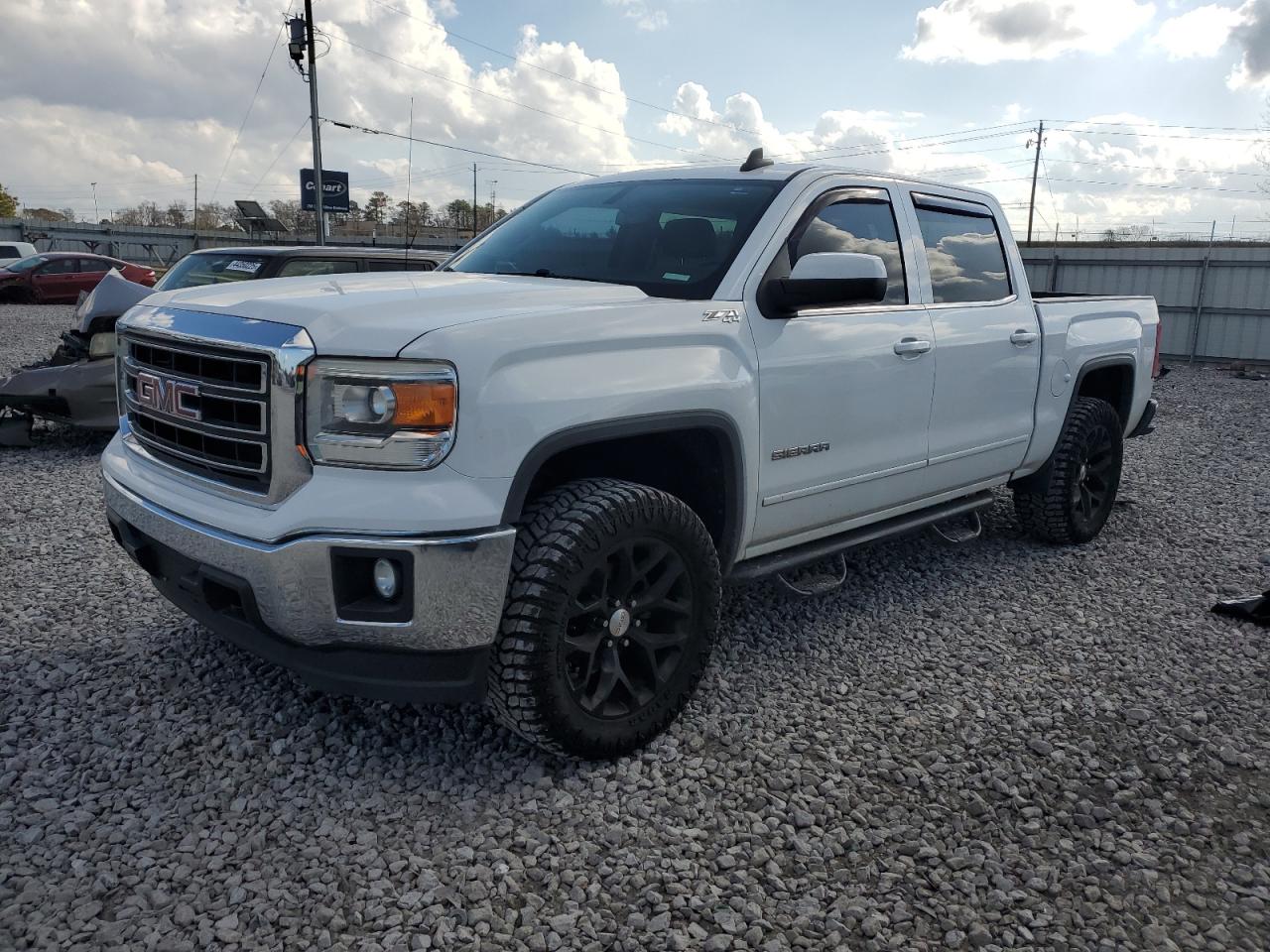 2015 GMC Sierra - Image 1