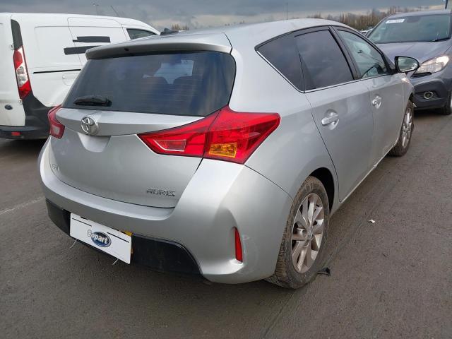 2014 TOYOTA AURIS ICON