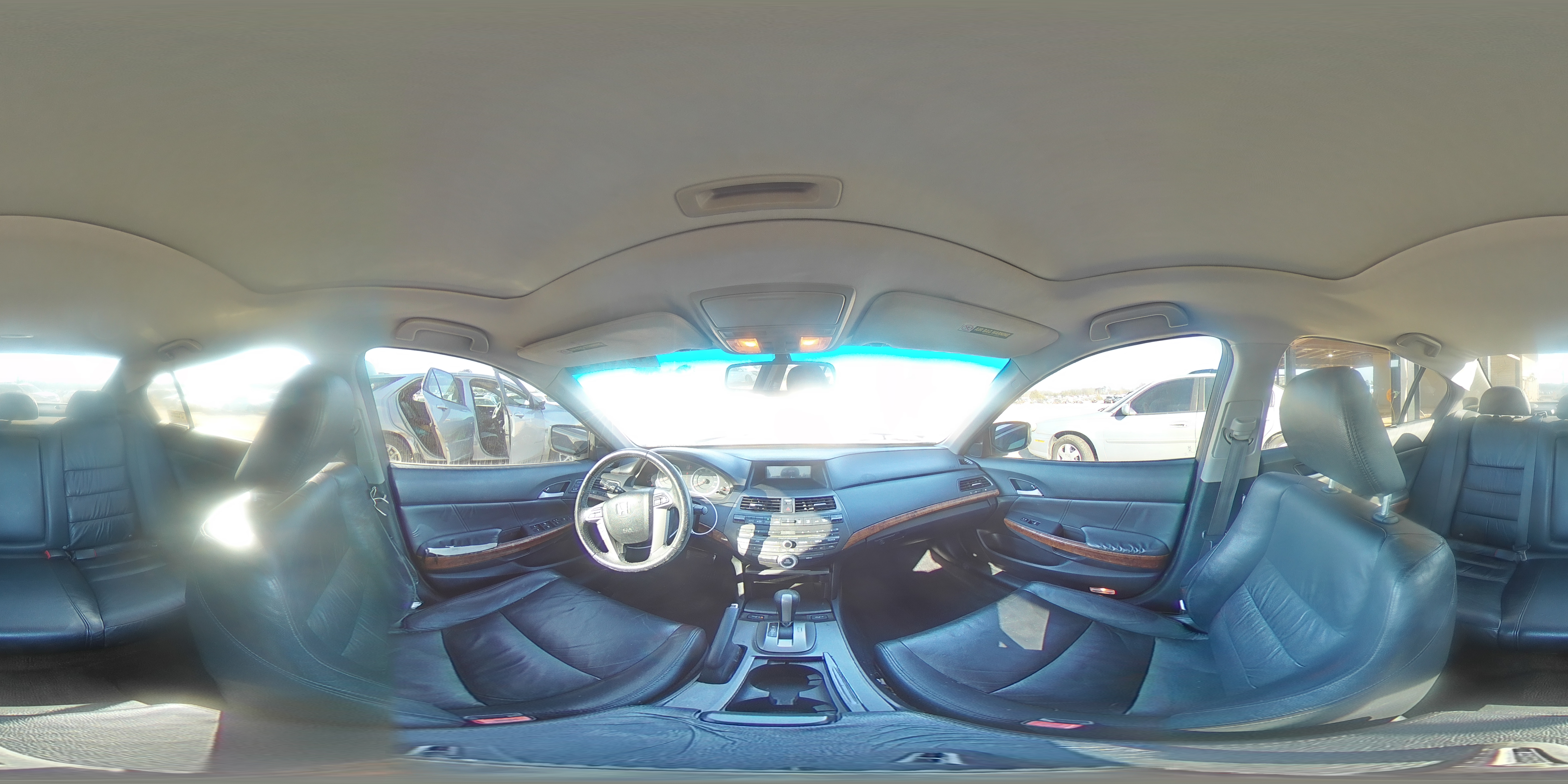 2011 Honda Accord - Image 13