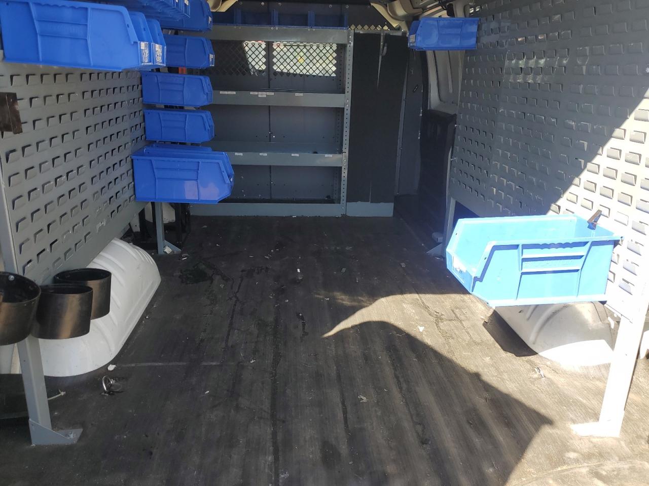 1GCWGAFF1G1161274 CHEVROLET EXPRESS 2016