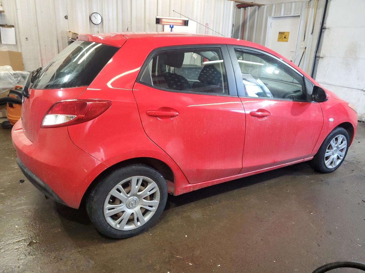 2013 Mazda 2 - Image 3