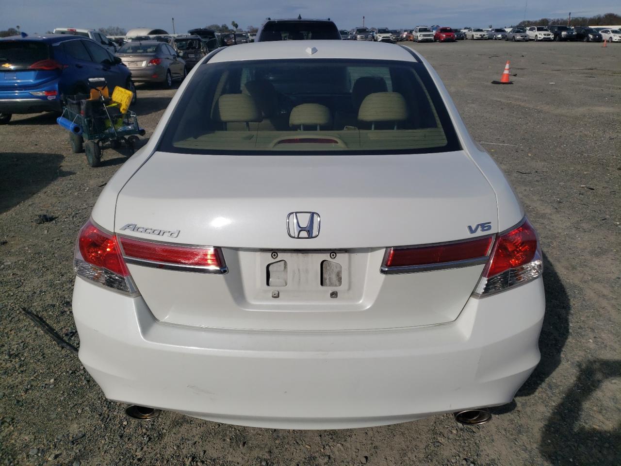 2012 Honda Accord - Image 6