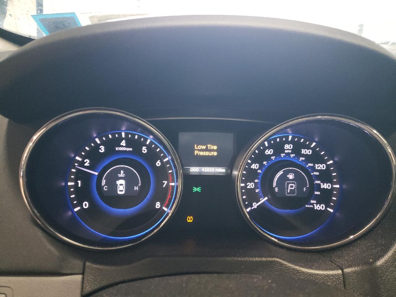 2014 Hyundai Sonata - Image 9
