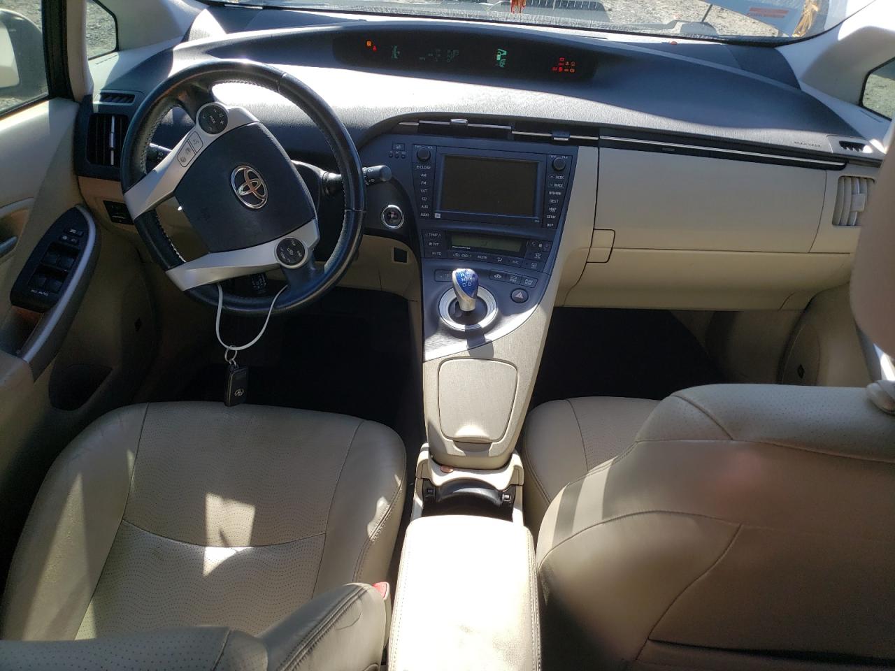 2010 Toyota Prius - Image 8