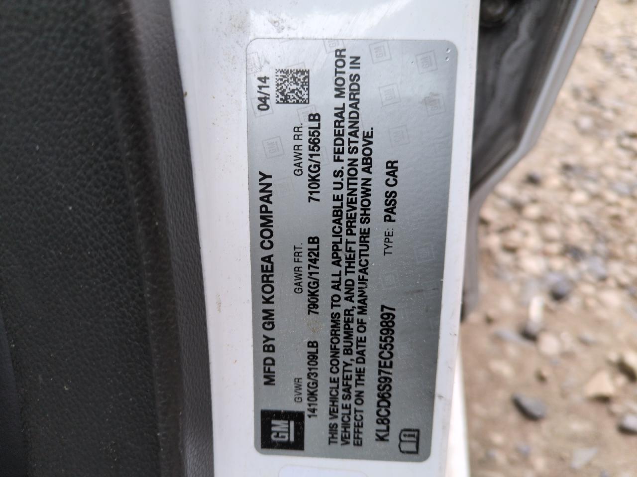 2014 Chevrolet Spark - Image 12