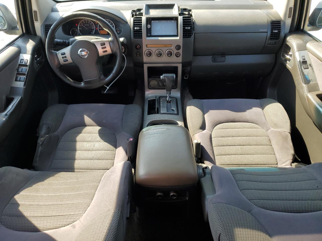 2005 Nissan Pathfinder - Image 8