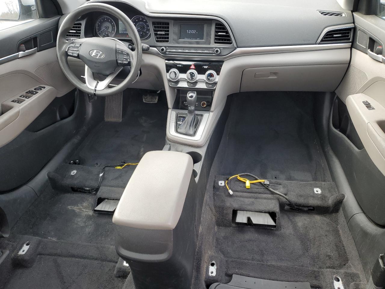 2019 Hyundai Elantra - Image 8