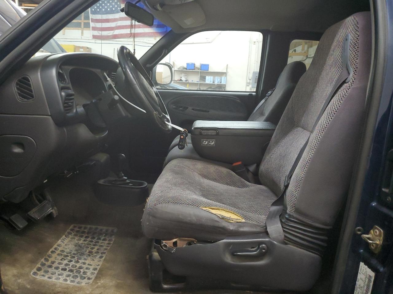 2001 Dodge RAM - Image 7