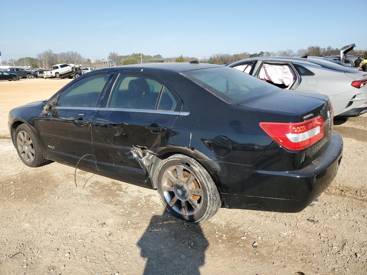 2008 Lincoln MKZ - Image 2