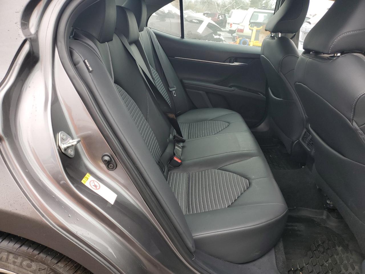 2018 Toyota Camry - Image 10