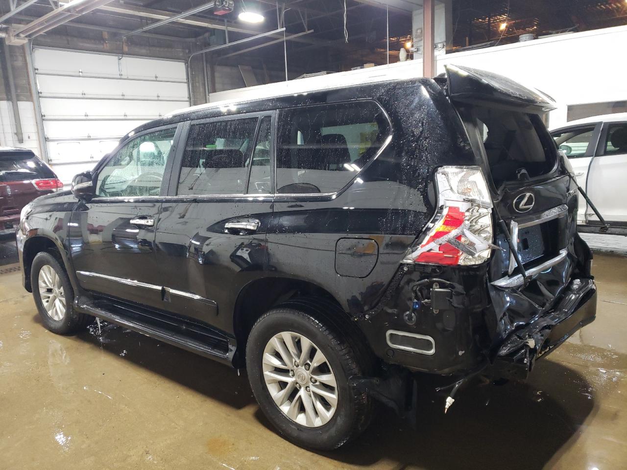 2015 Lexus GX - Image 2