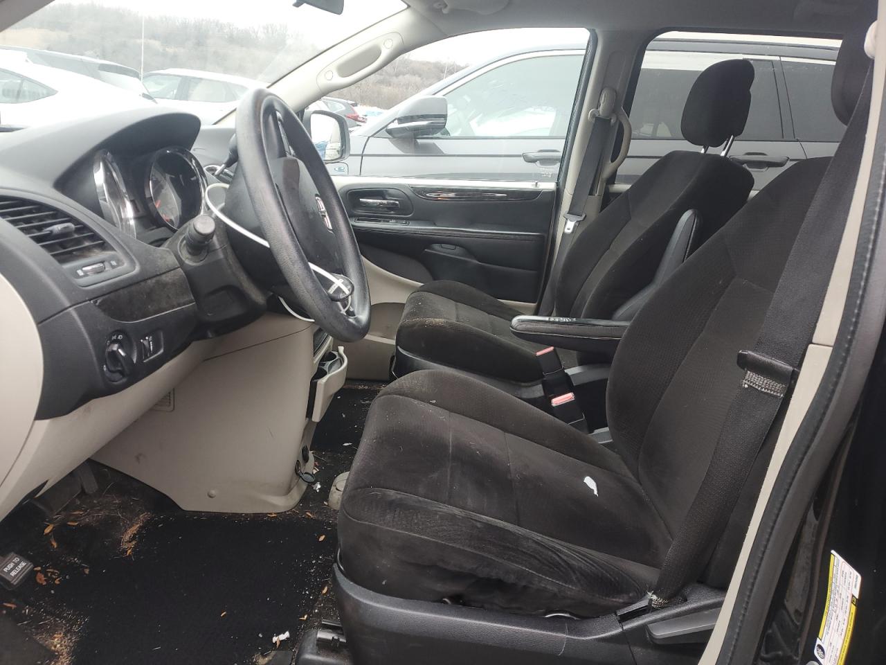 2013 Dodge Caravan - Image 7