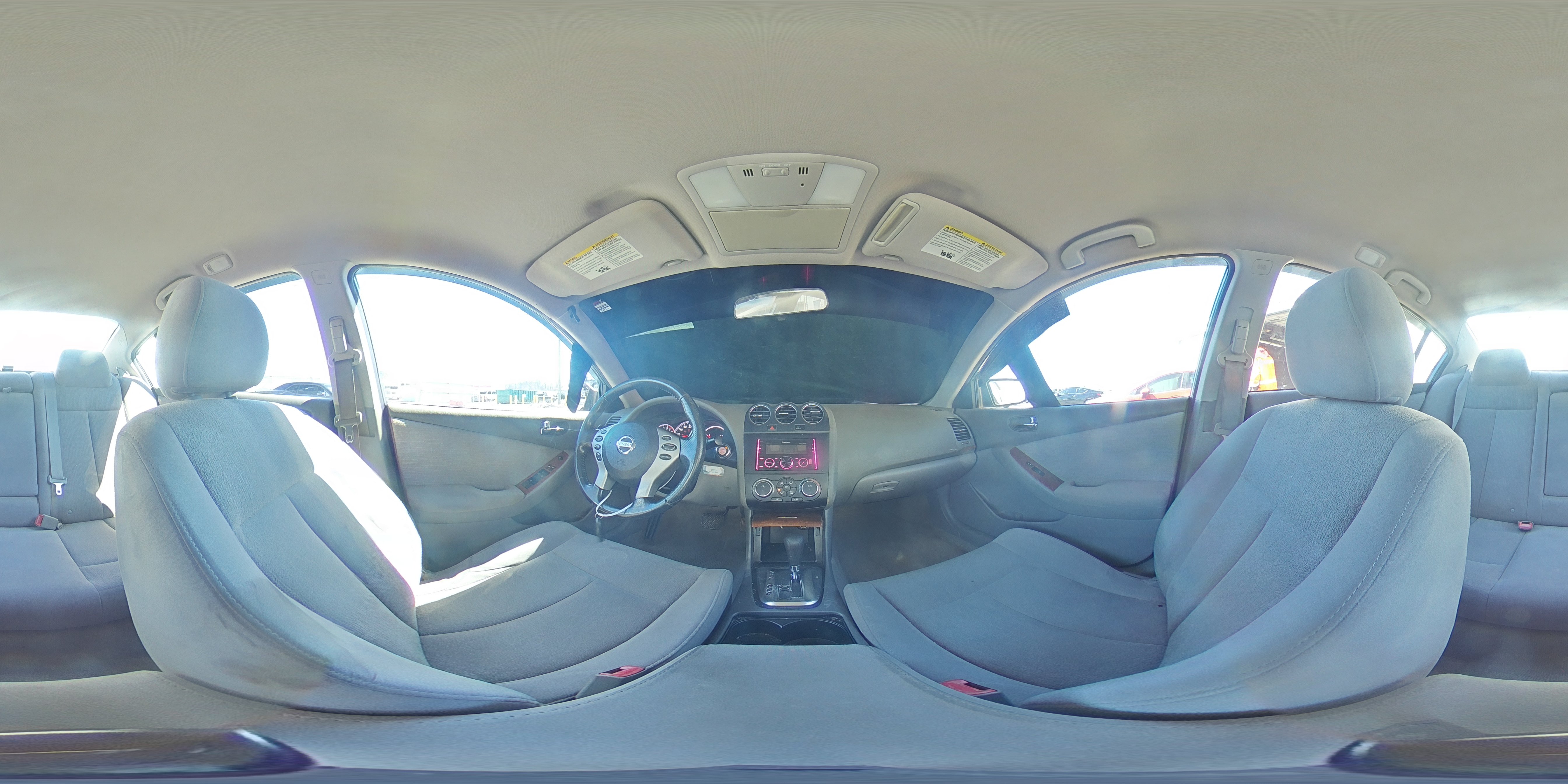 2012 Nissan Altima - Image 14