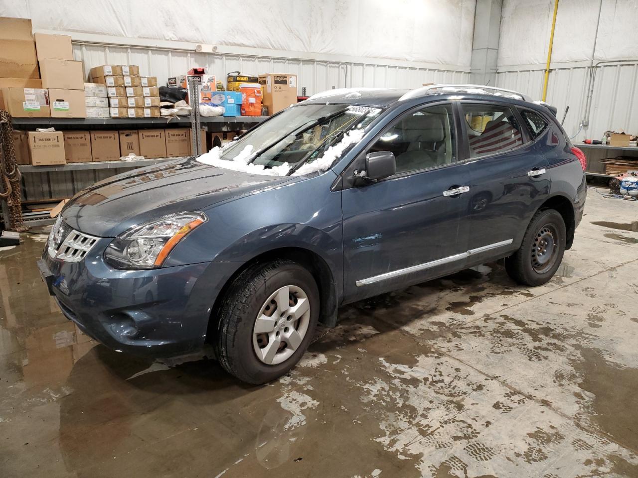 2015 Nissan Rogue - Image 1
