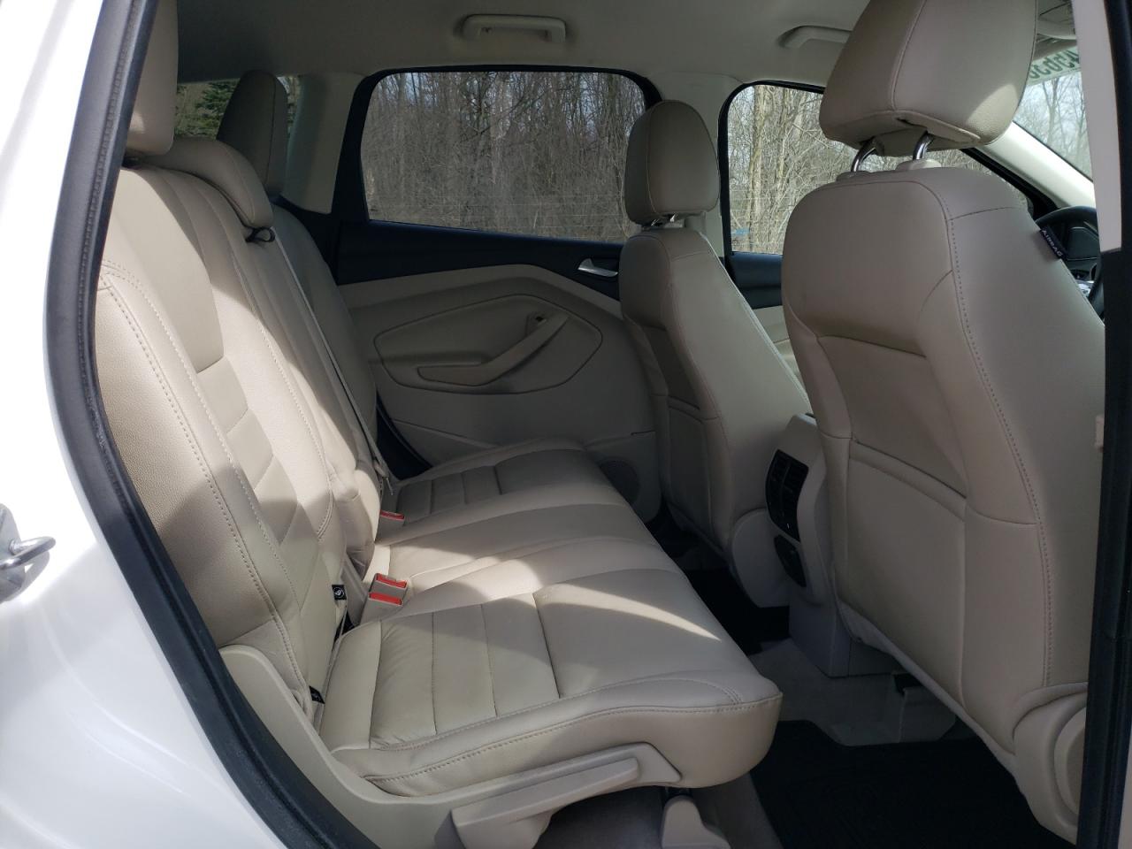 2014 Ford Escape - Image 11