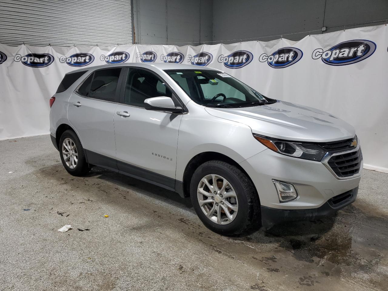 2021 Chevrolet Equinox - Image 4