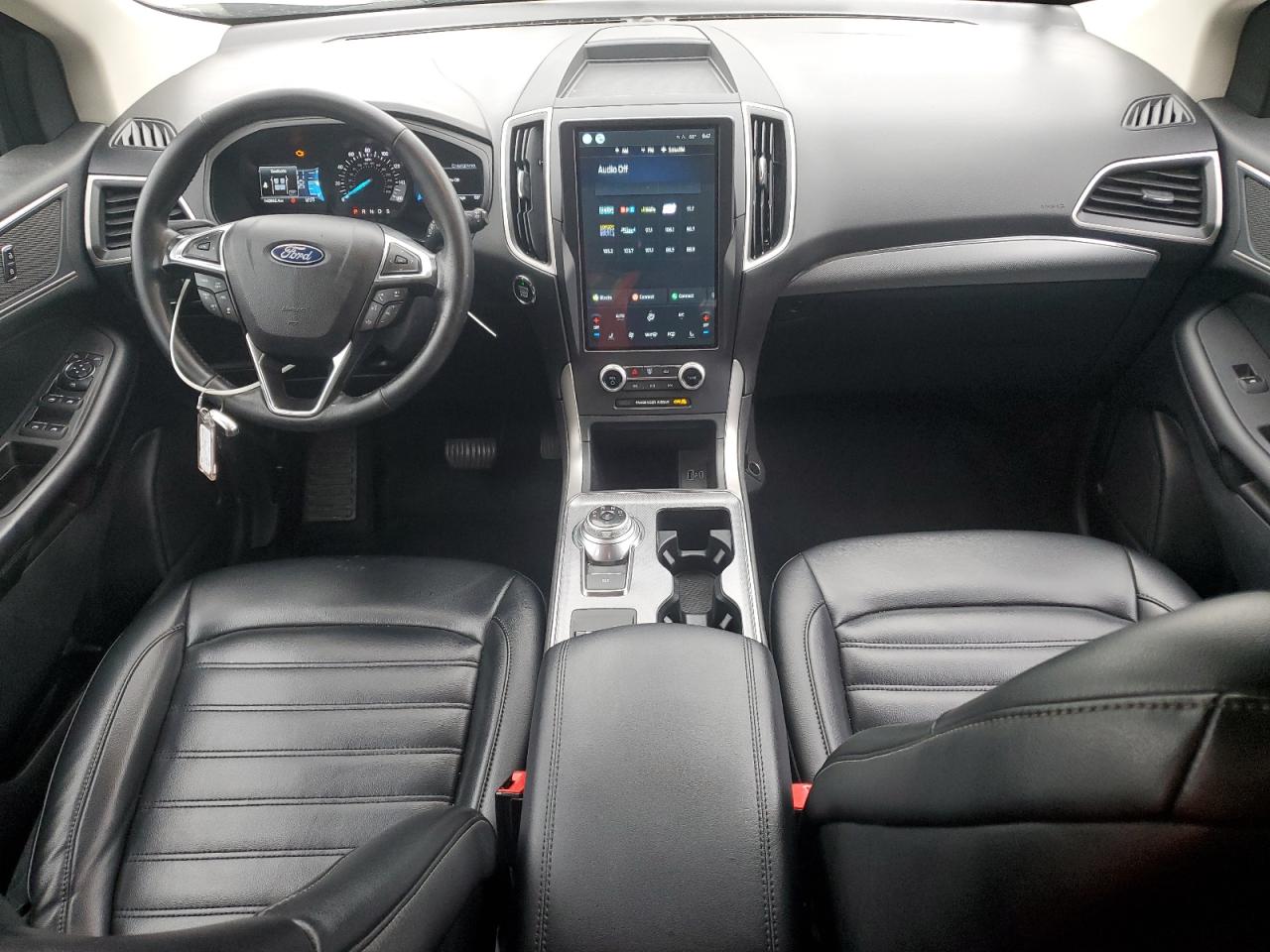 2022 Ford Edge - Image 8