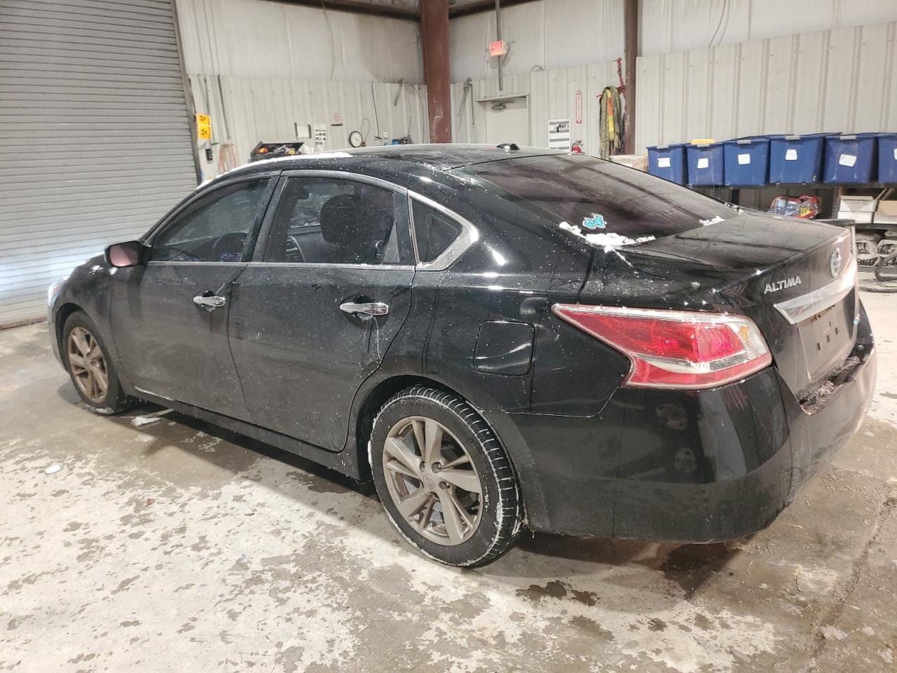 2013 Nissan Altima - Image 2
