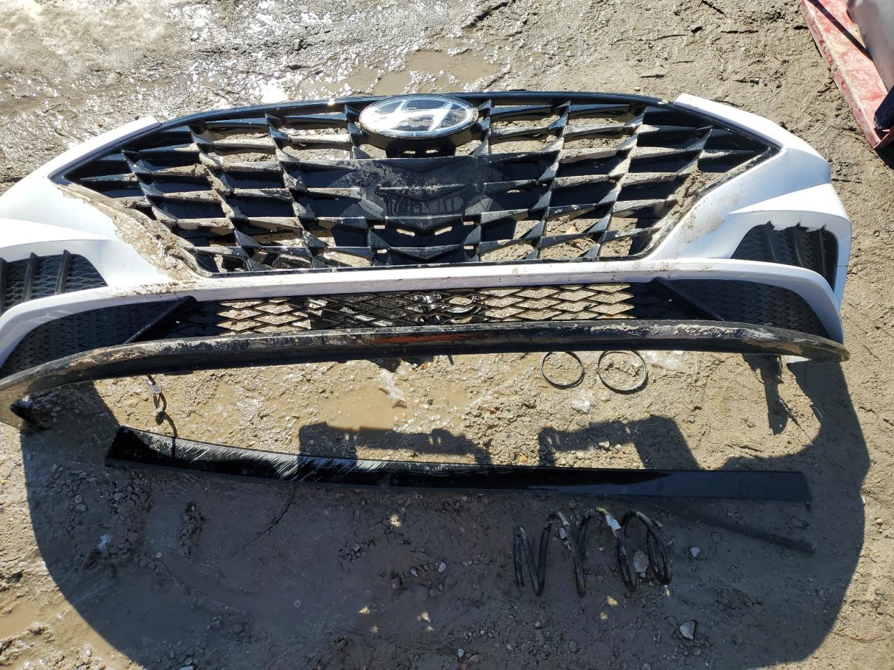 2022 Hyundai Sonata - Image 14