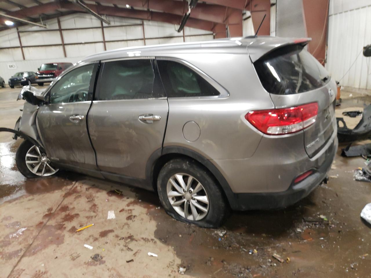 2018 Kia Sorento - Image 2