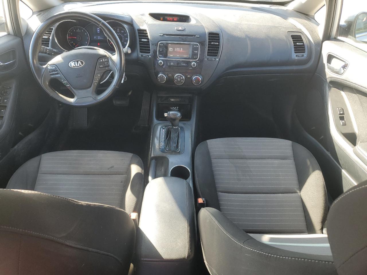 2015 Kia Forte - Image 8