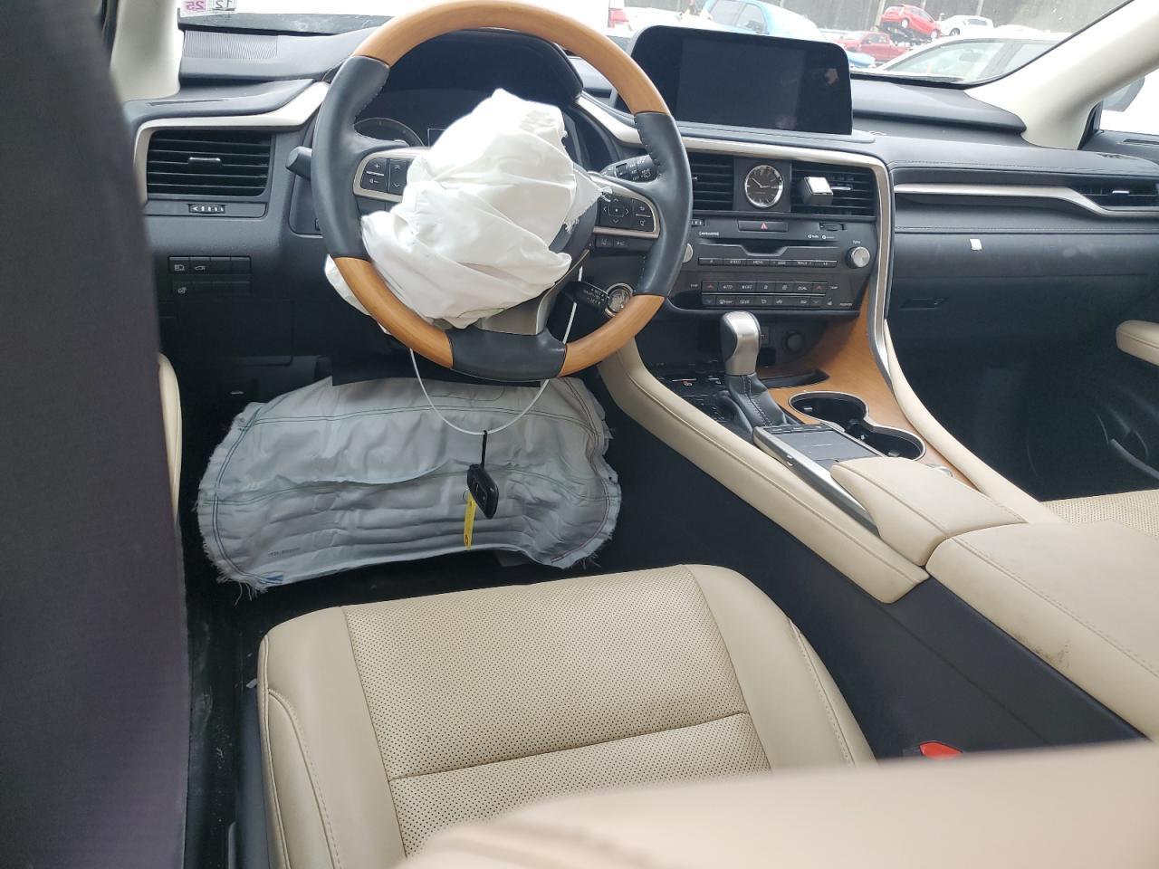 2021 Lexus RX - Image 8