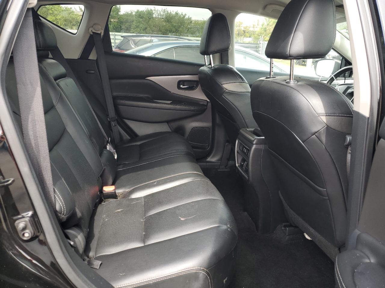 2020 Nissan Murano - Image 11