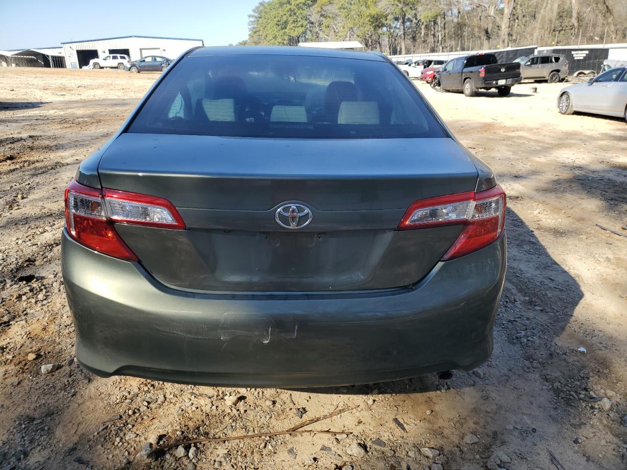 2014 Toyota Camry - Image 6