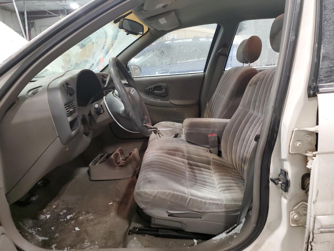 2001 Chevrolet Lumina - Image 7