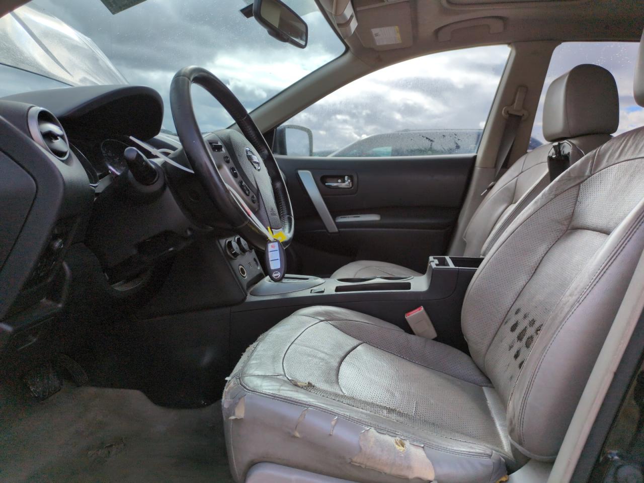 2011 Nissan Rogue - Image 7