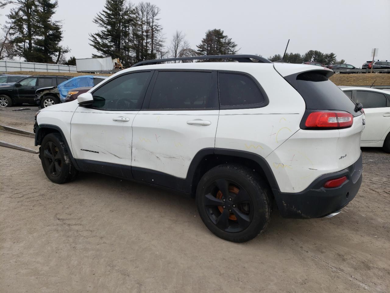 2016 Jeep Grand Cherokee - Image 2