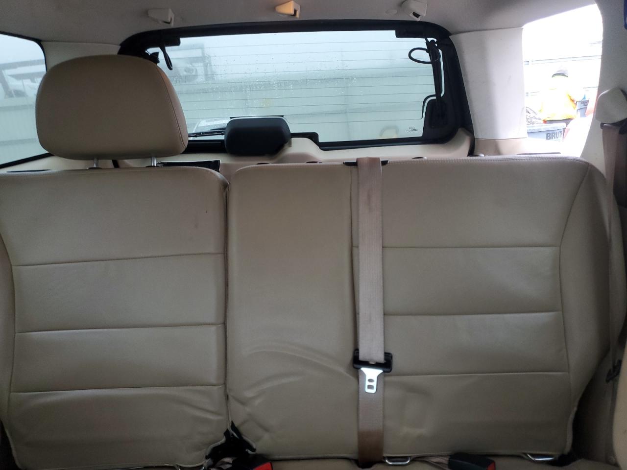 2011 Ford Escape - Image 10