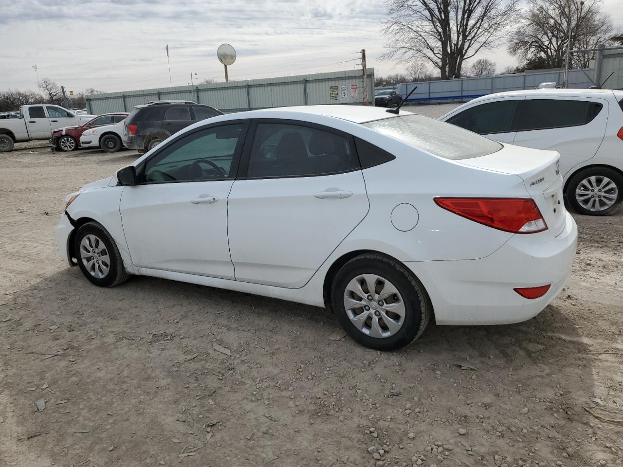 2016 Hyundai Accent - Image 2