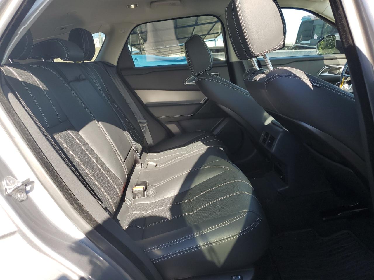 2021 Land Rover Range Rover - Image 11