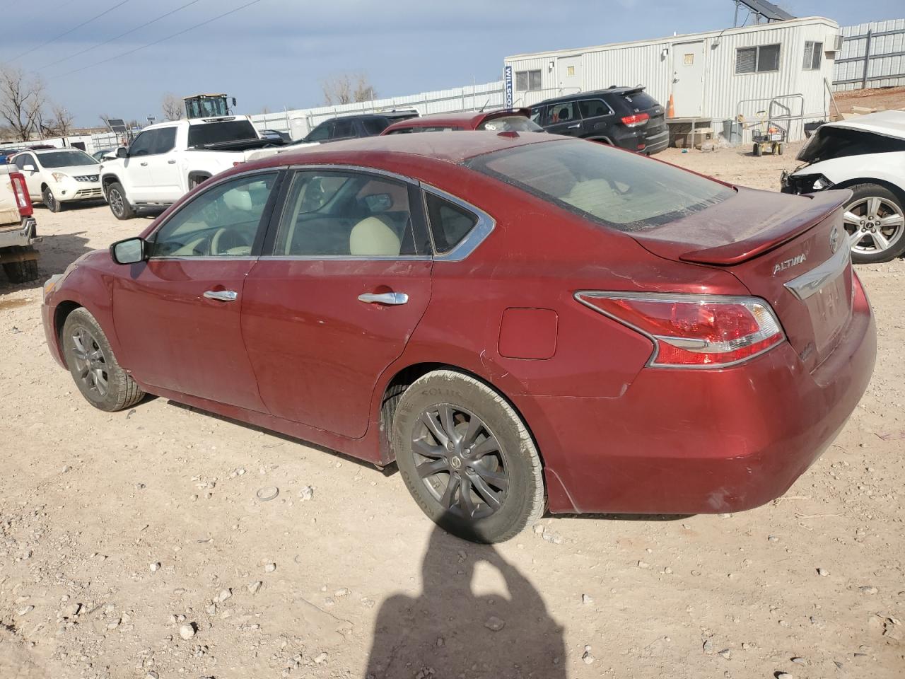 2015 Nissan Altima - Image 2
