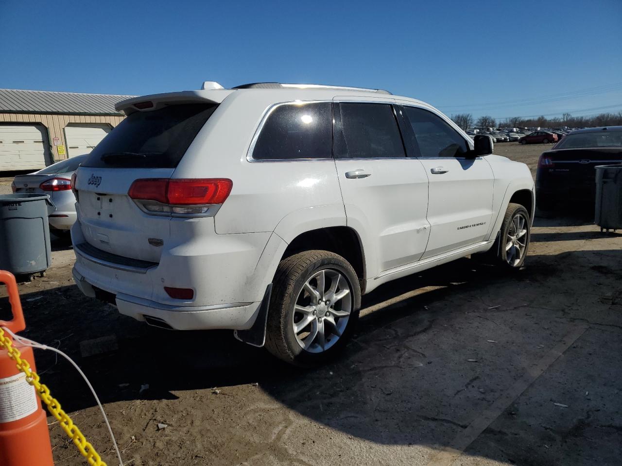 2015 Jeep Grand Cherokee - Image 3
