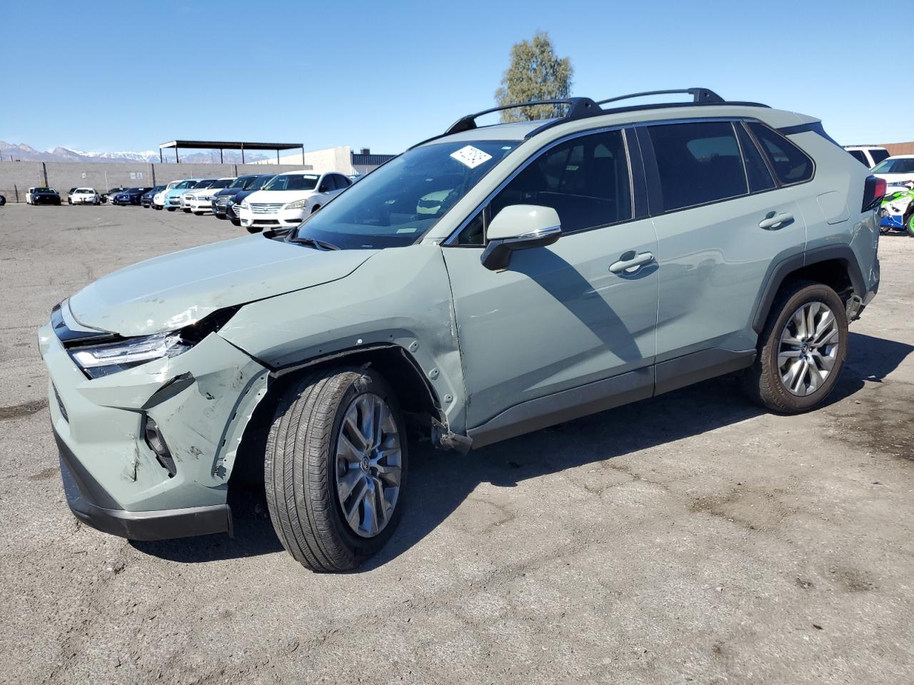 2023 Toyota Rav4 Xle Premium продається в North Las Vegas, NV - Front End