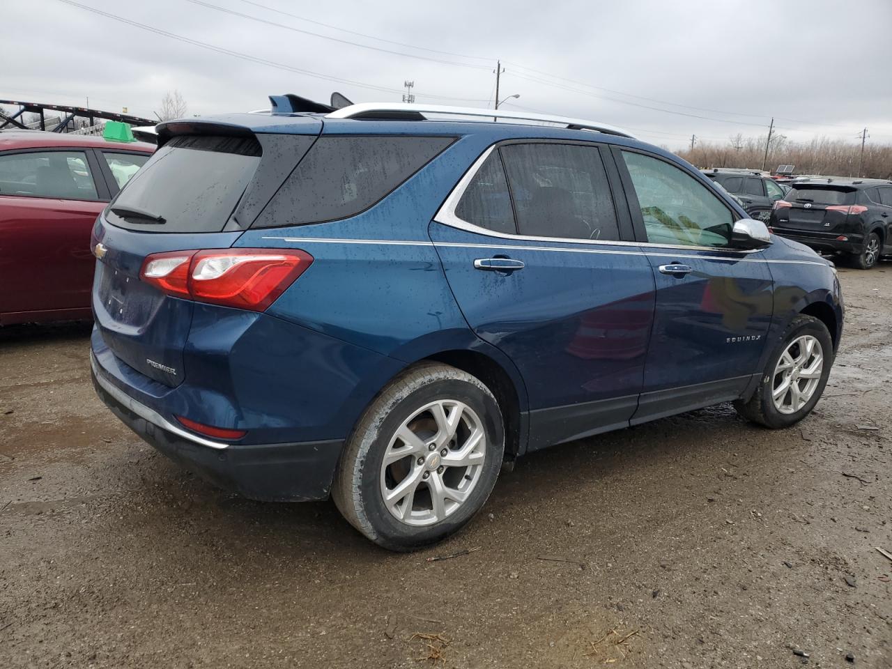 2020 Chevrolet Equinox - Image 3