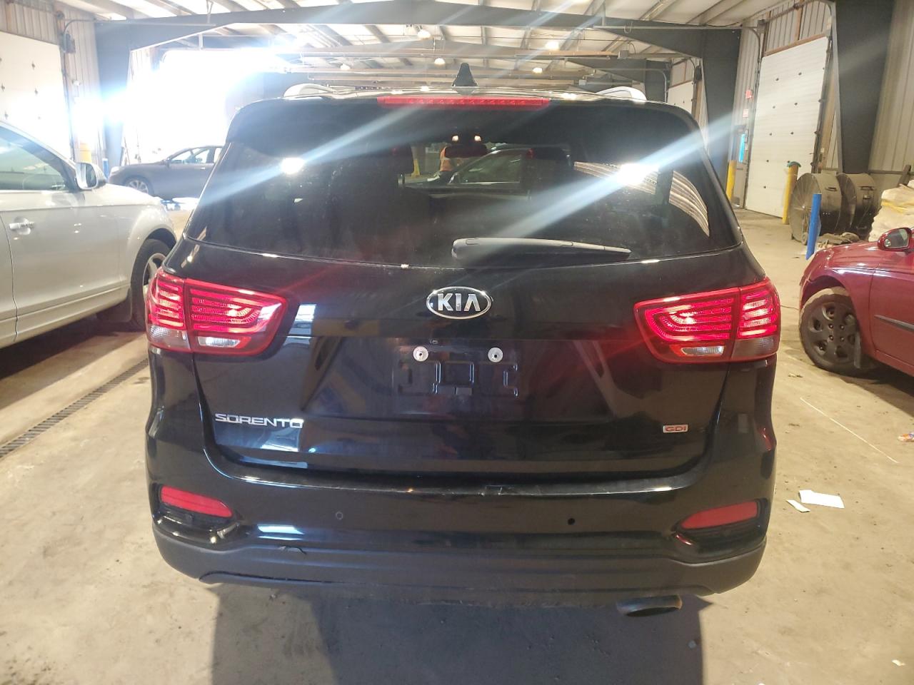 2019 Kia Sorento - Image 6
