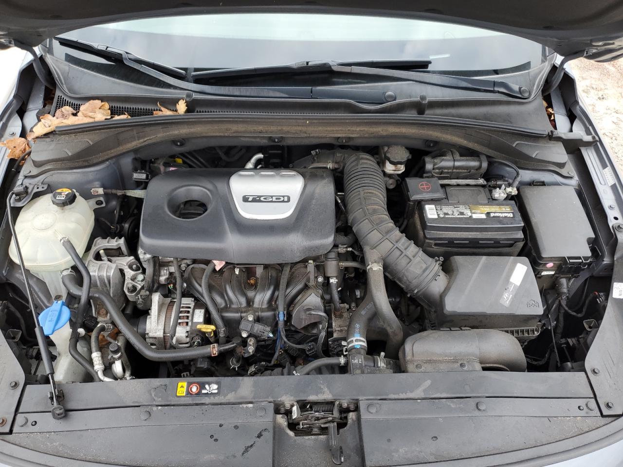 2018 Hyundai Elantra - Image 13