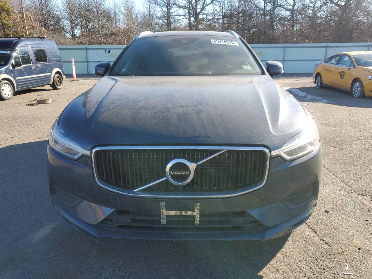2020 Volvo XC60 - Image 5
