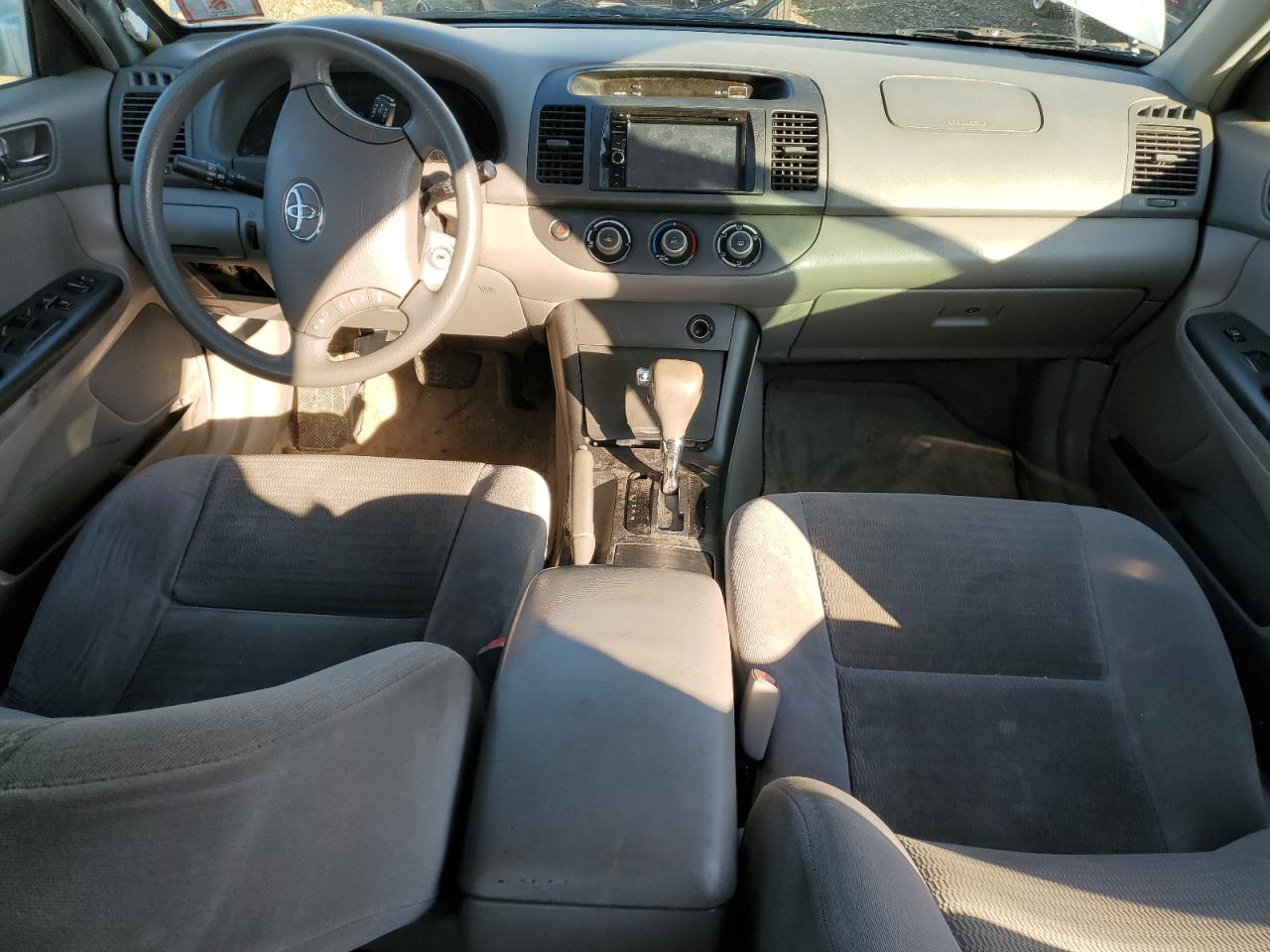 2006 Toyota Camry - Image 8