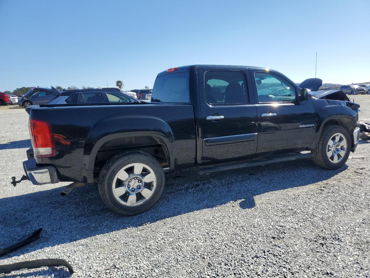 2011 GMC Sierra - Image 3