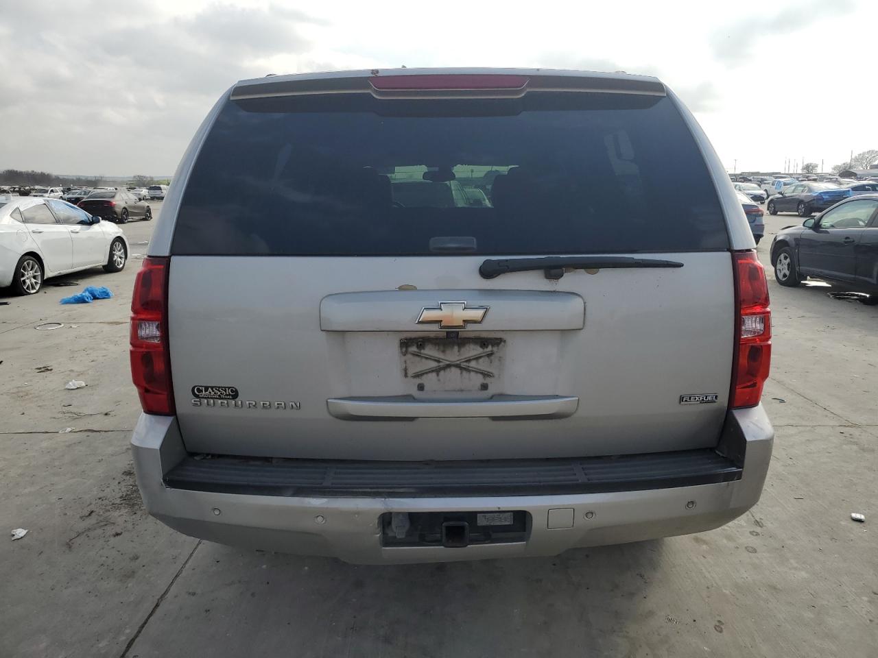 2008 Chevrolet Suburban C1500 Ls VIN: 1GNFC16028R257139 Lot: 42393525