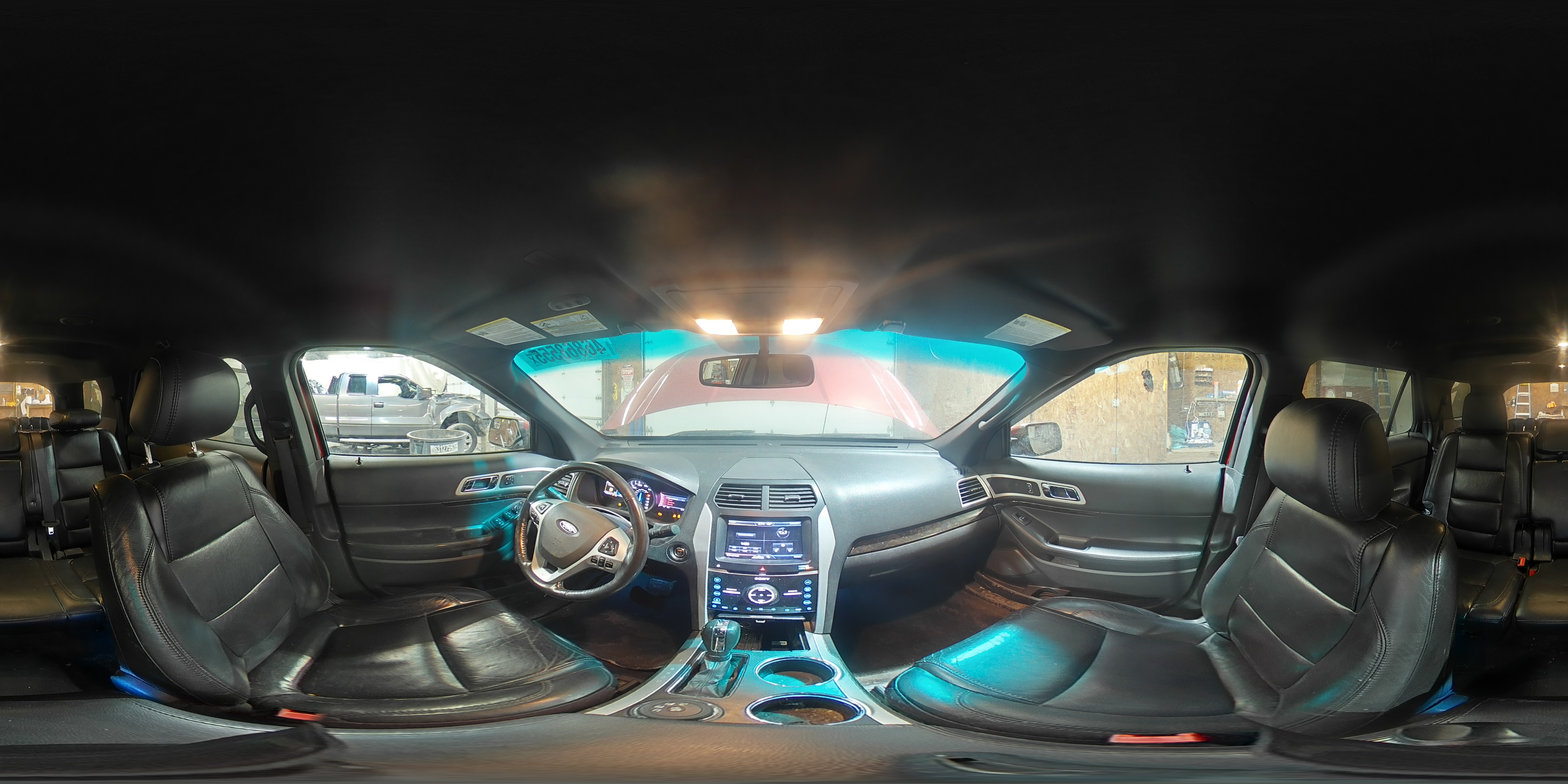 2013 Ford Explorer - Image 13