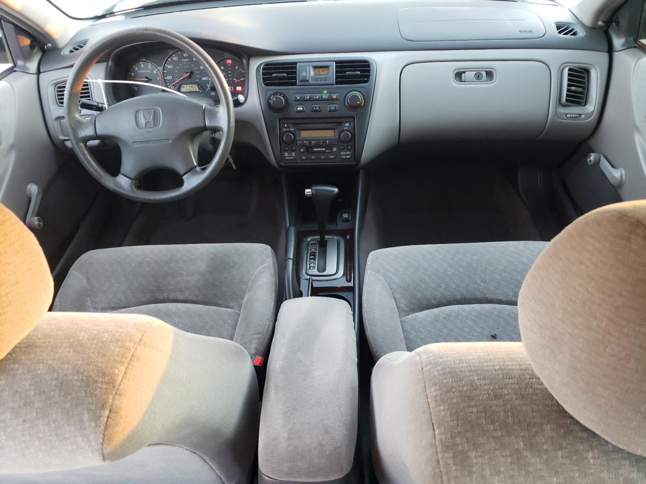 2001 Honda Accord - Image 8