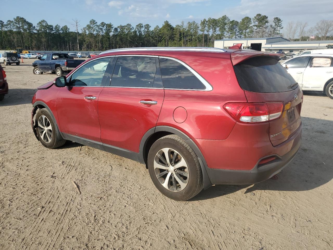 2017 Kia Sorento - Image 2