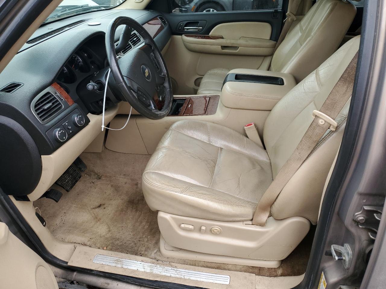 2007 Chevrolet Tahoe - Image 7
