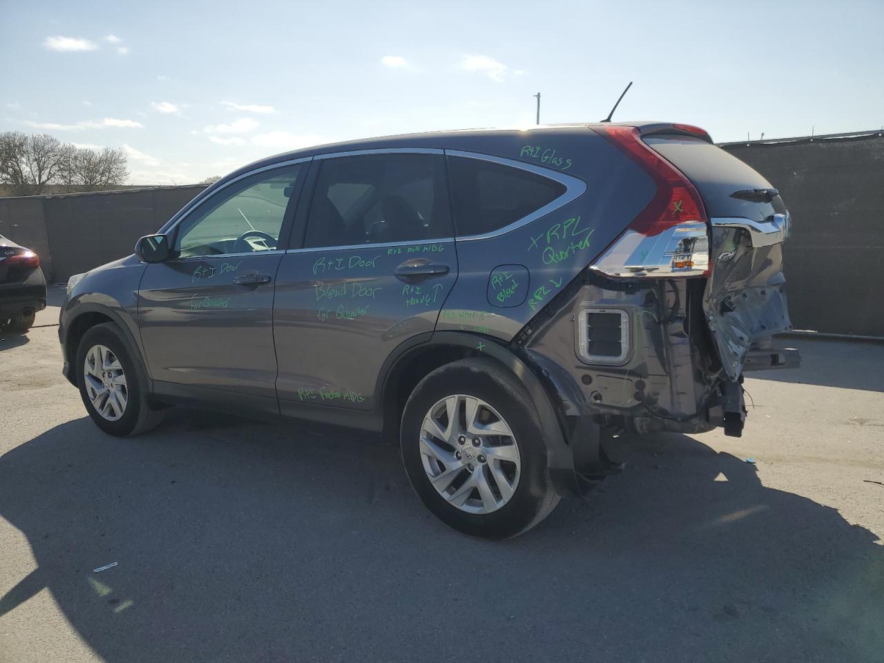 2015 Honda CR-V - Image 2