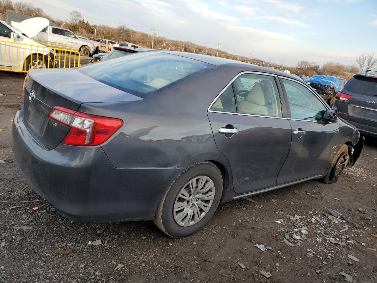 2012 Toyota Camry - Image 4